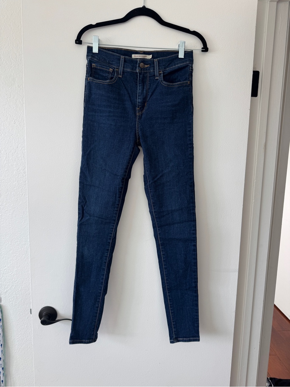 Levi’s 720 High Rise Super Skinny Jeans | Women’s 27 | Dark Wash Stretch Denim